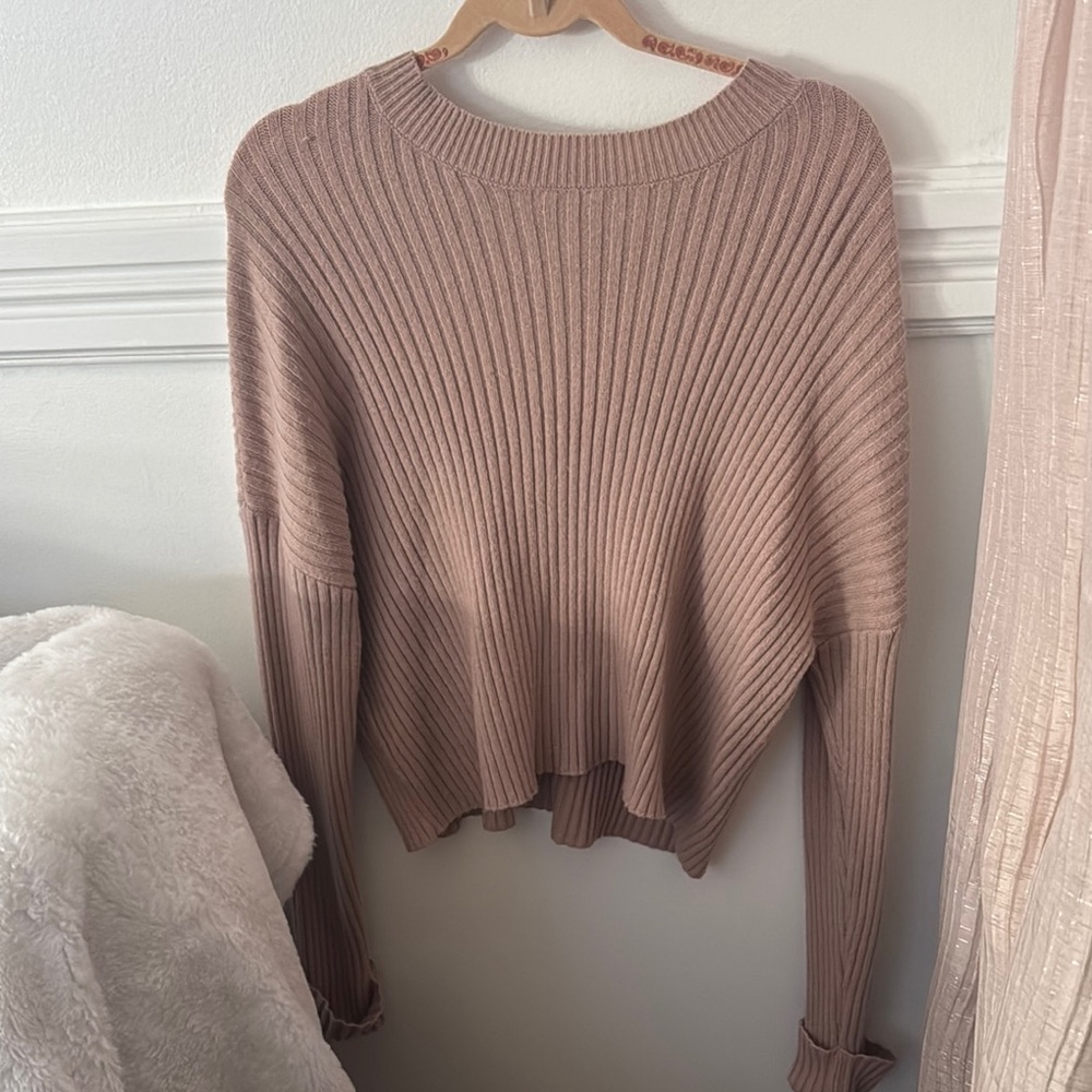 Women's Ribbed Knit Sweater - Pink Brand new!